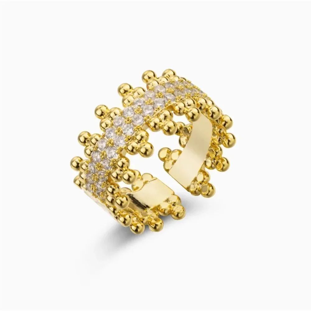 Bohemian ring A428
